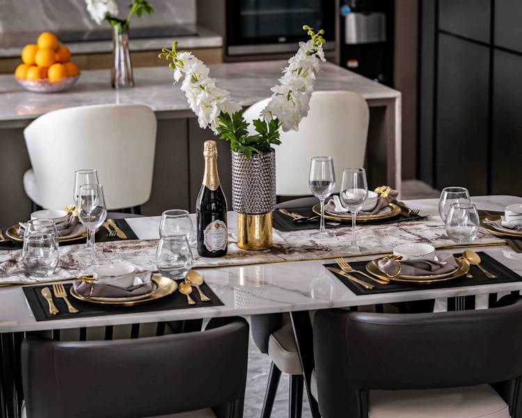 Composition de table fleurie